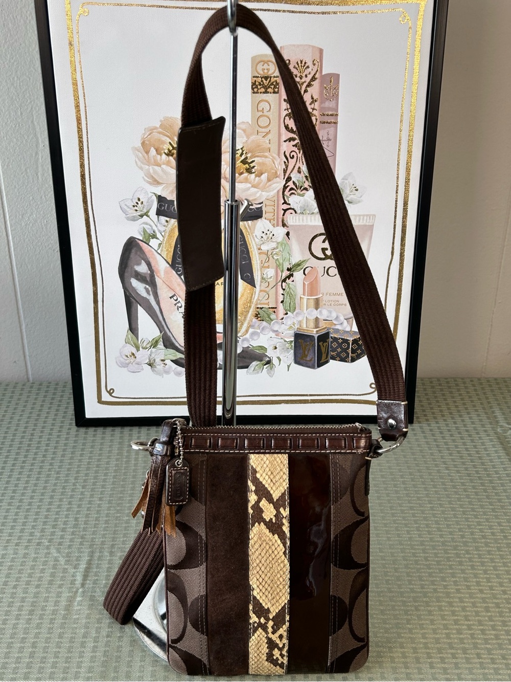 COACH 2006 Vintage Hamptons Python Trimmed Signature Swing Pack 😍❤️‍🔥